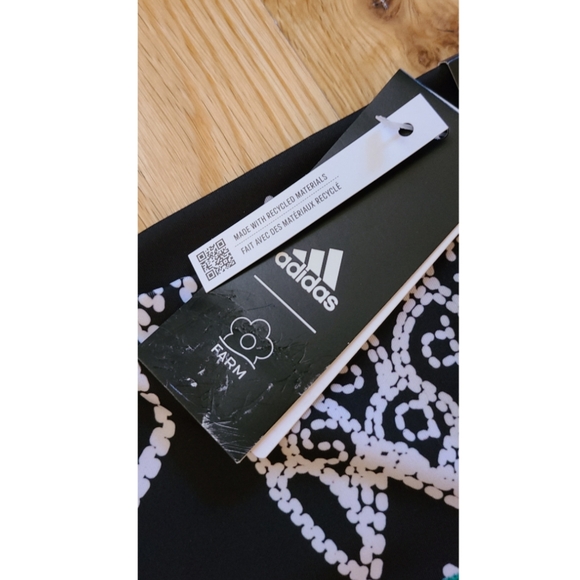 New Adidas x FARM Rio Bike Shorts Size XS - Picture 10 of 15